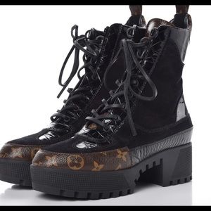 Louis Vuitton LAREATE DESSERT BOOT monogram.